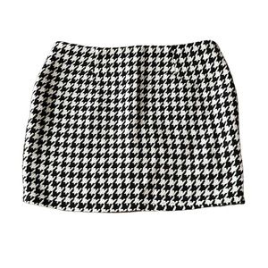 Short Ladies Skirt